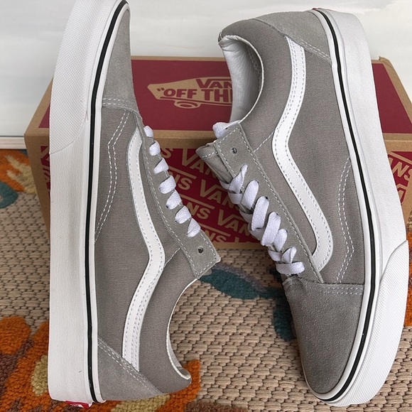 Vans WMNS Old Skool
Drizzle/True White
VN0A4U3BIYP Sneakers - Picture 15 of 16